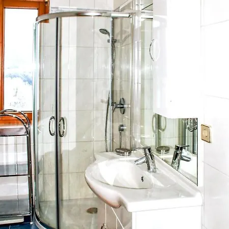 Apartment With 2 Bedrooms In Weerberg With Wonderful Mountain View Furnished Garden And Wifi 3 Km From The Slopes Weerberg